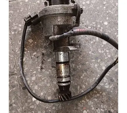 Mitsubishi Colt Spark distributor T3T64173Y03