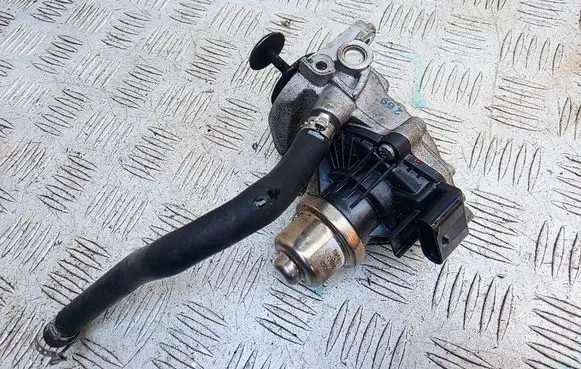 Mini Cooper Countryman R60 EGR valve 8513132