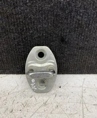 Mercedes-Benz Vito Viano W639 Sliding door lock loop/hook striker A6007200204