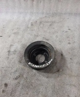 Mitsubishi Pajero Water pump pulley 
