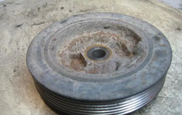 Renault Laguna I Crankshaft pulley