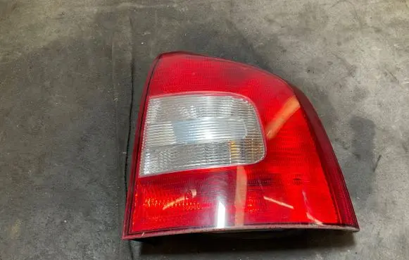 Skoda Octavia Mk2 (1Z) Rear/tail lights 1Z9945096A