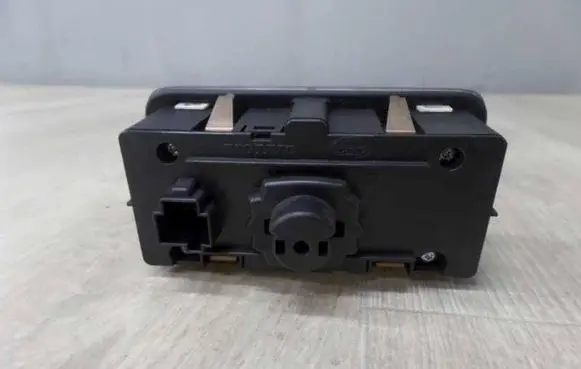 Volvo XC60 Light switch 30739433 45269