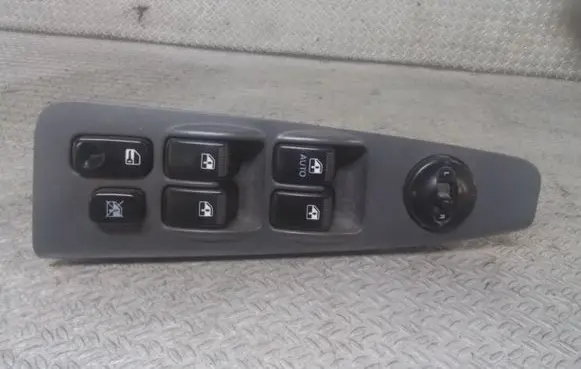 KIA Cerato Electric window control switch 621W05560