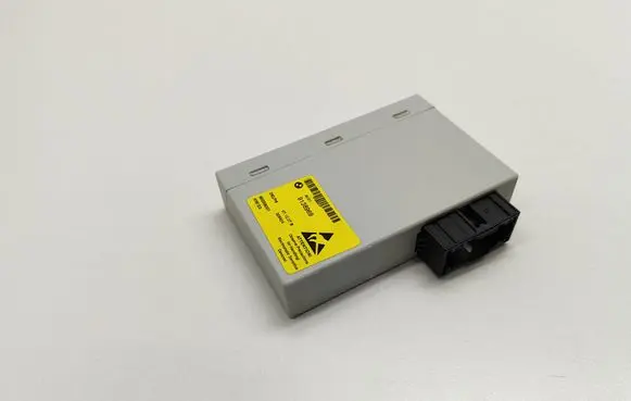 BMW 5 E60 E61 Central console control unit 9138969 913896901 80059001