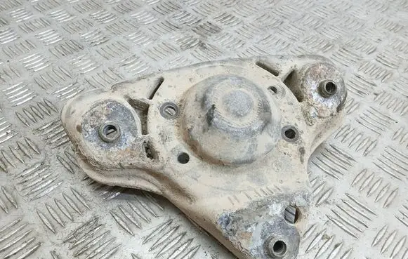 Audi A6 S6 C5 4B Coil spring mount