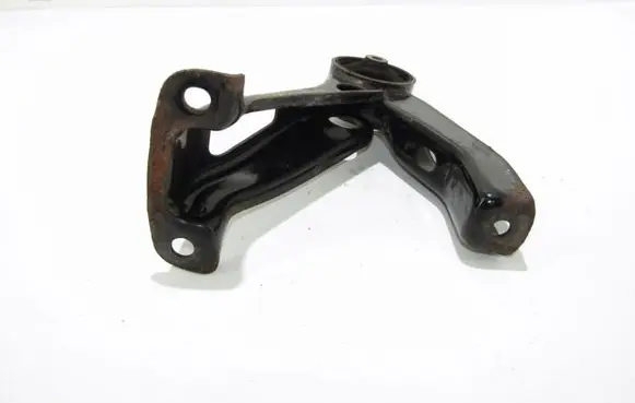 Mitsubishi Outlander Engine mount bracket MNI84059