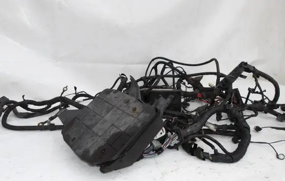 Ford Focus Engine control unit/module ECU 1122222