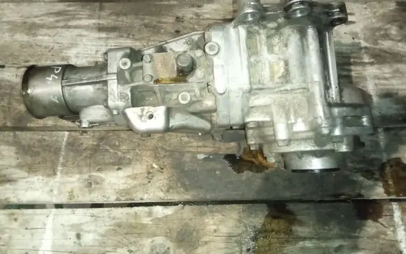 Peugeot 4007 Gearbox transfer box case 