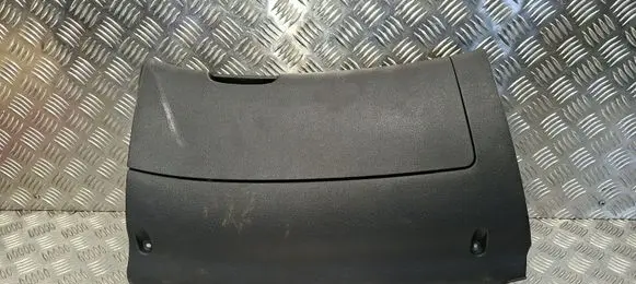 Skoda Octavia Mk2 (1Z) Glove box 1Z1857103