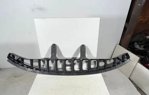 Seat Altea XL Front bumper support beam 5P9807929
