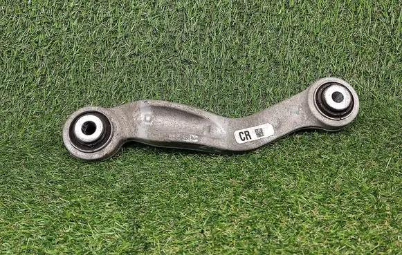 Rear control arm