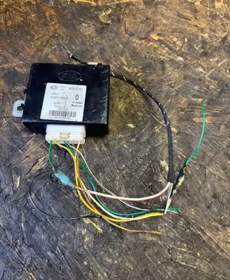 KIA Carens II Other control units/modules 957001D100 1421610 NTJ7200392