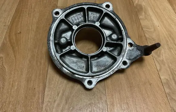 Mitsubishi Pajero Other engine part 500598