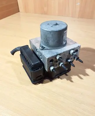 Mini One - Cooper Coupe R56 ABS Pump 6784578 15803911