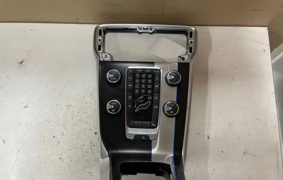 Volvo V40 Climate control unit 08632794 2641588Y5CS