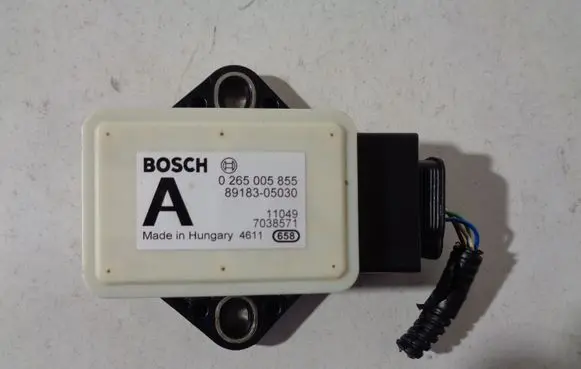 Toyota Avensis T270 ESP acceleration yaw rate sensor 8918305030 0265005855