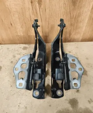 Mercedes-Benz GLC C253 Engine bonnet/hood hinges A2538800128 A2538800228