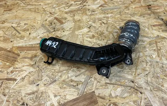 Opel Corsa F Intercooler hose/pipe 9835737580 9812735880