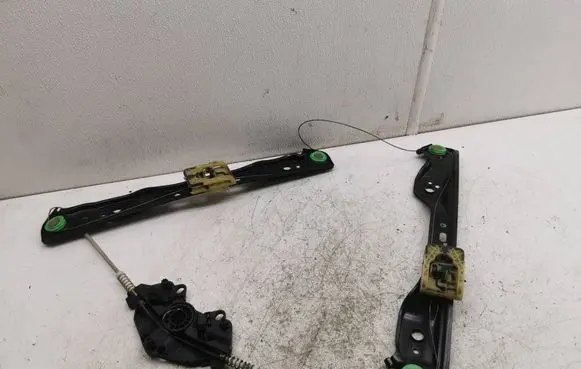 Volvo XC60 Rear window lifting mechanism without motor 964290