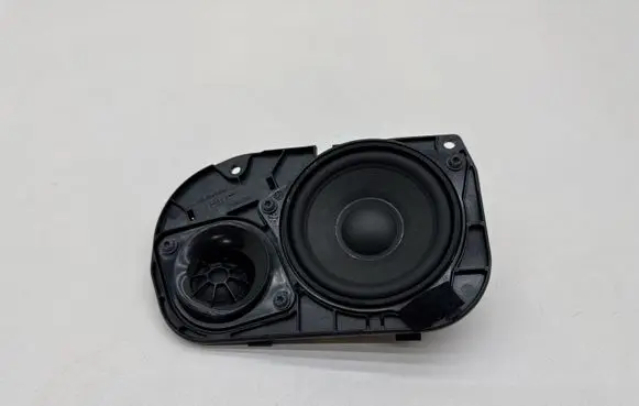 BMW 5 F10 F11 Subwoofer speaker 9239146