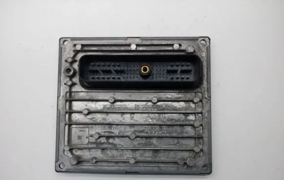 Ford Focus Engine control unit/module 5M5112A650HE S118944001