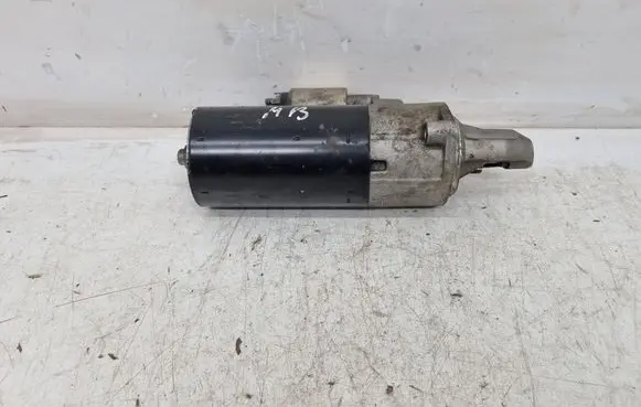 Mercedes-Benz E W212 Starter motor A0061516201