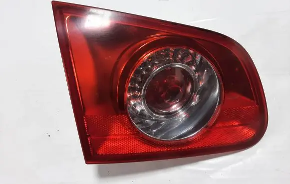 Volkswagen PASSAT B6 Tailgate rear/tail lights 3C9945093