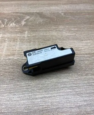 Volkswagen PASSAT B5 Airbag control unit/module 1J0909606N 5WK41910 WithPlug