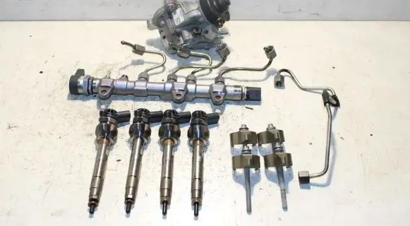 BMW 5 F10 F11 Fuel injection system set 8511626 8514148 0445110743