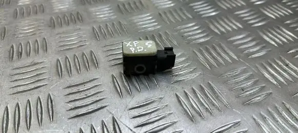 Jaguar XF X250 Airbag deployment crash/impact sensor 8X2314B006AA