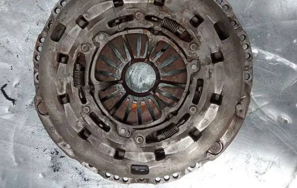 Pressure plate