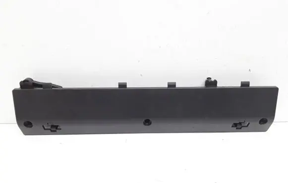 Volvo XC90 Glove box lock 