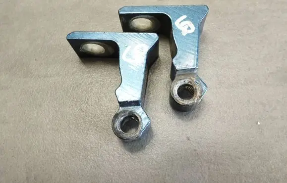 Volkswagen Golf VII Front door hinge set 8K0831401K 8K0831401P