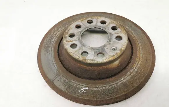 Volkswagen PASSAT B8 Rear brake disc