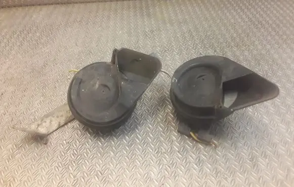 Mercedes-Benz B W245 Horn signal