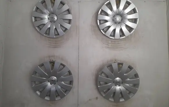 Opel Astra J R16 wheel hub/cap/trim 13391568