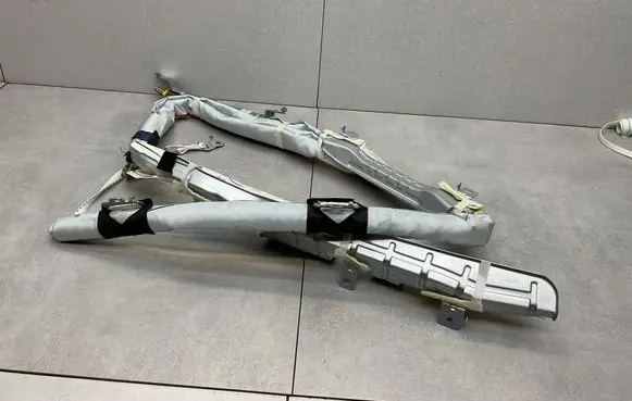 Nissan X-Trail T32 Roof airbag 