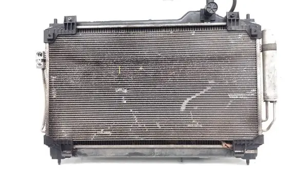 Mitsubishi Outlander Fan set 