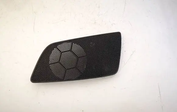 Skoda Octavia Mk2 (1Z) Side speaker trim/cover 1Z0868159