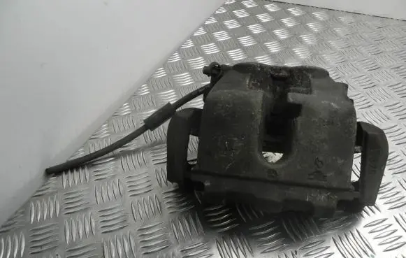 Mercedes-Benz ML W164 Front brake caliper BRAKECALIPERM164 VD11634