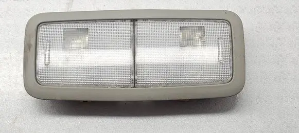Toyota Avensis T270 Rear seat light 8125005030