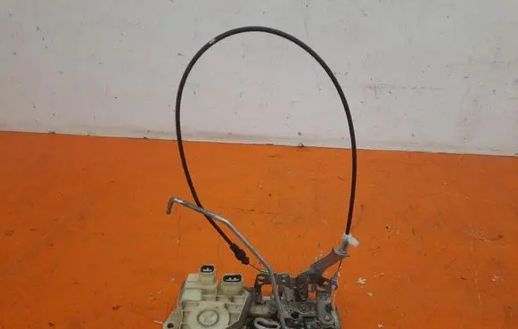 Honda Civic Front door lock