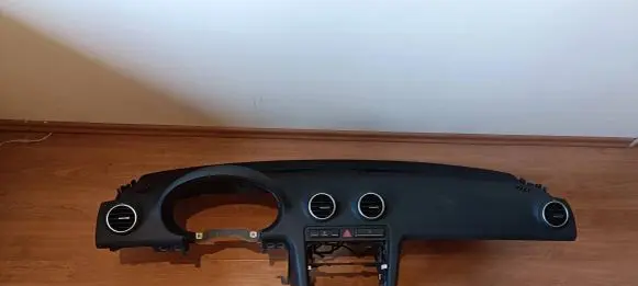 Audi A3 S3 8P Dashboard 8P1857067
