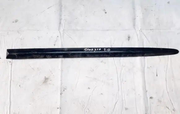 Ford Scorpio Rear door trim (molding) 95gbf25532aaw 95gb-f25532-aaw