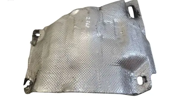 Citroen DS3 Heat shield in engine bay 