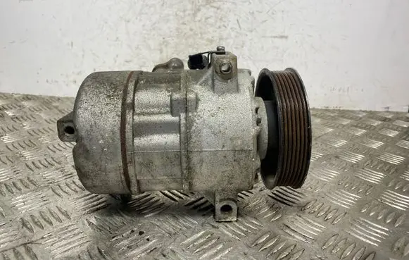 KIA Sorento Air conditioning (A/C) compressor (pump) 1F38E12600