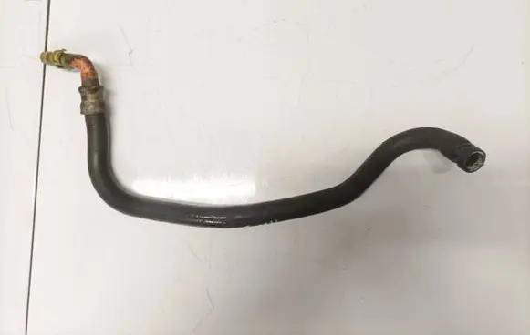 Volvo S70 V70 V70 XC Engine coolant pipe/hose
