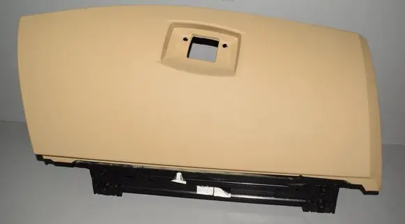 BMW 5 E60 E61 Glove box 7034079