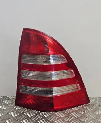 Mercedes-Benz C W203 Rear/tail lights A2038201264 LA33LA78 20403165